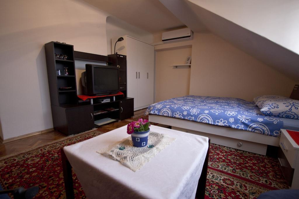 Apartmani Nighty Night Zagreb Zimmer foto